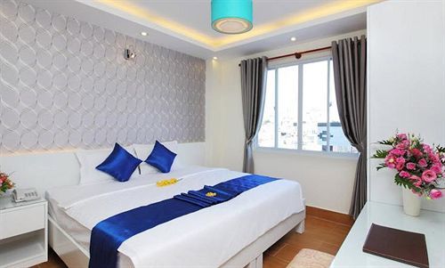 Blue River 3 Hotel 2*